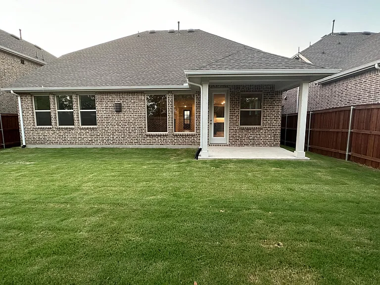 205 Texas Red Ln — Photo 20