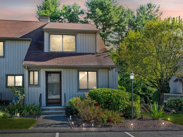 62 Cambridge Court #62, Beacon Falls, CT 06403