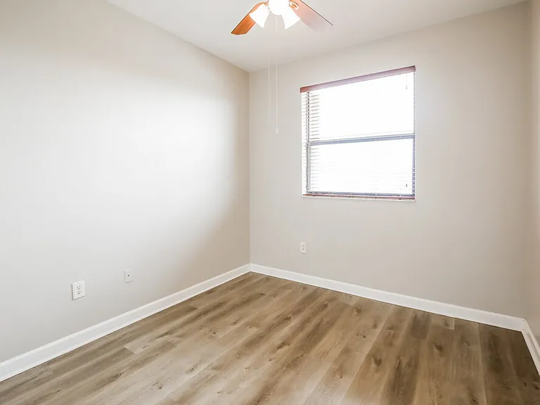 11232 SW 238th St — Photo 12