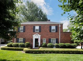 5335 Mission Woods Rd, Mission Woods, KS 66205