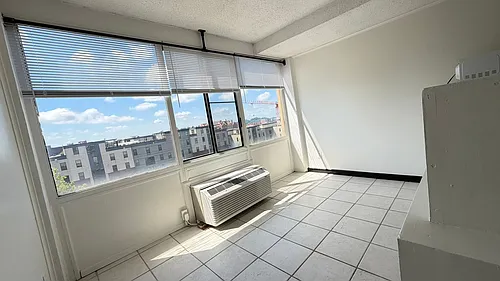 1700 Clinch Ave #407 Photo 1