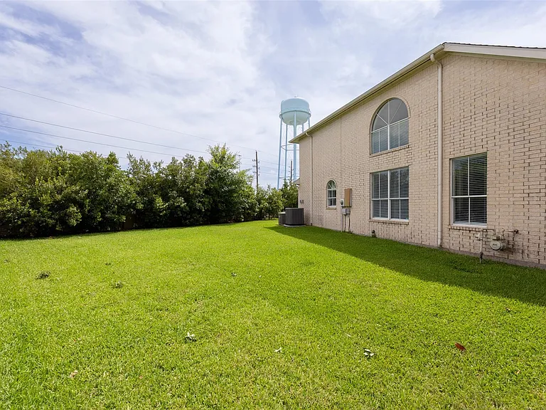 44 Parkway Pl — Photo 38