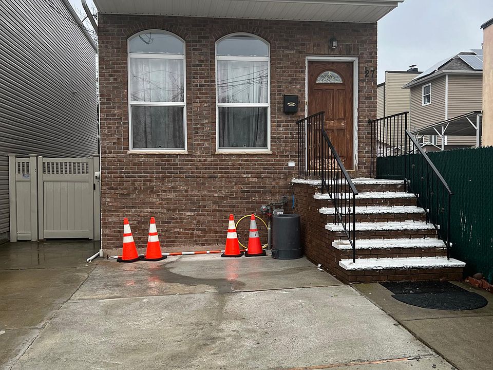 1st image of 27 Ely St