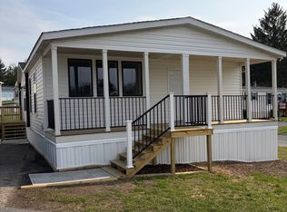 151 Canyon Vlg #151, Morgantown, WV