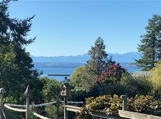 546 Bush Point Rd, Freeland, WA 98249