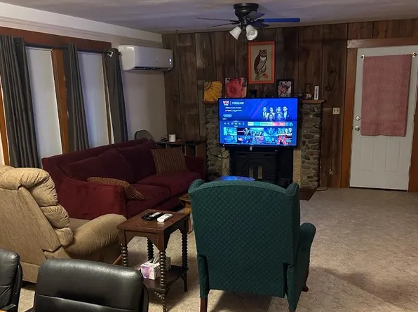 167 W Franklin Ave, Dayville, OR 97825