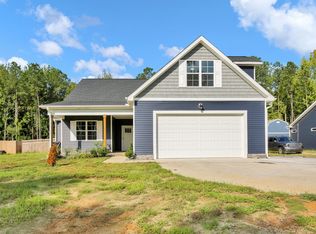 612 W Courtland Dr, Sanford, NC 27330