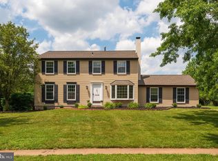1209 Spring Meadow Ln, Lansdale, PA 19446
