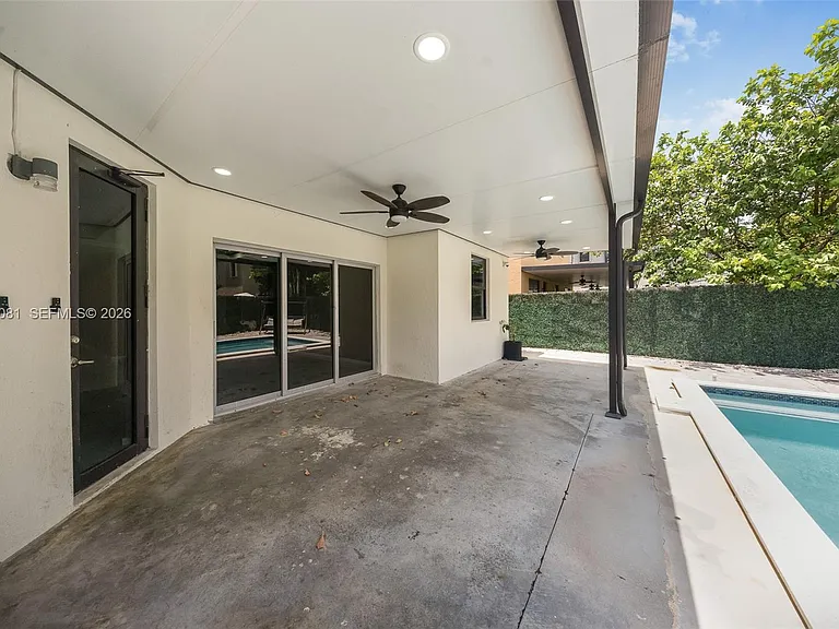 11731 SW 234th St — Photo 29