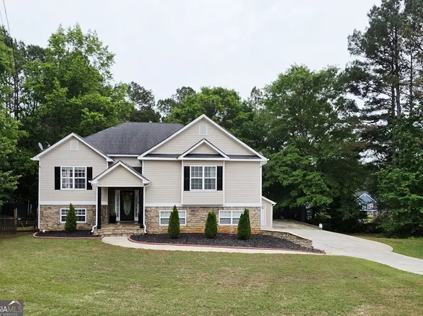 1005 Creek Run Pl, Temple, GA 30179