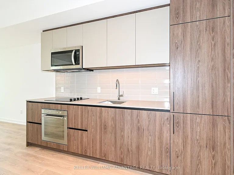 150 Logan Ave #520 — Photo 19