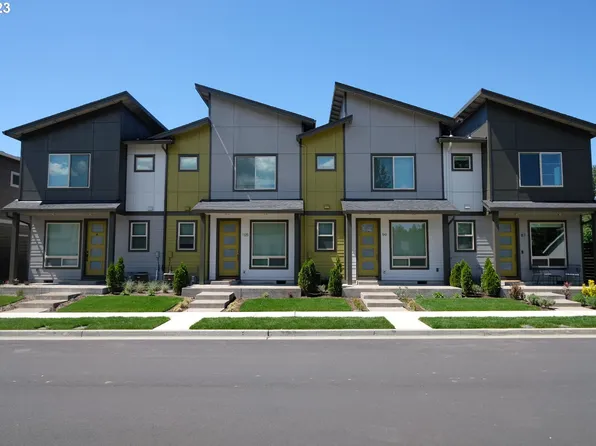 87 SW Lancaster Ct, Troutdale, OR 97060