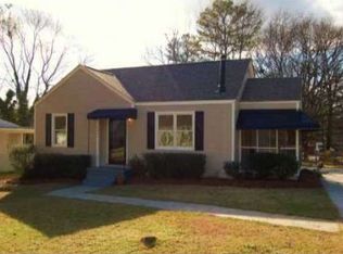 8451 Fairview Dr, Douglasville, GA 30134