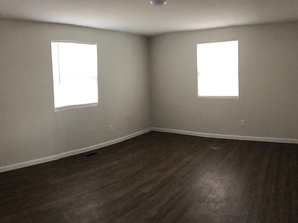 1st bedroom