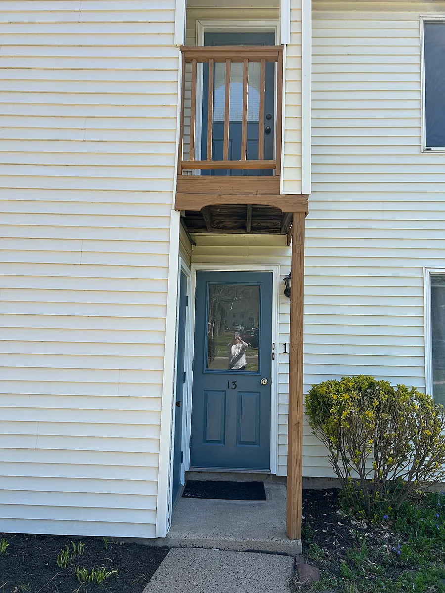 Building Photo - 113B Kittery Ct #B