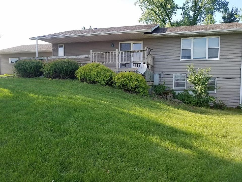 Country retreat 1 mi from Holmen