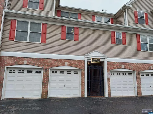 41 Birch St, Ridgefield Park, NJ 07660