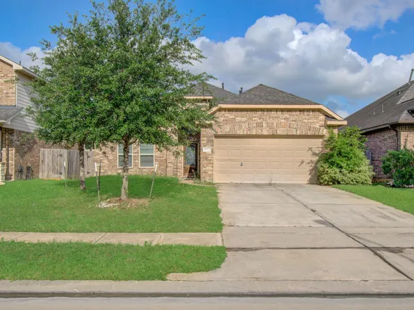 15702 Whisper Woods Dr, Cypress, TX 77429