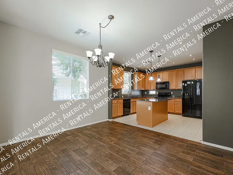 10146 E Isleta Ave — Photo 9