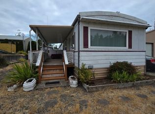 963 S Grayling St, Rockaway Beach, OR
