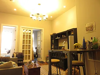 Rented by Rennit Inc.