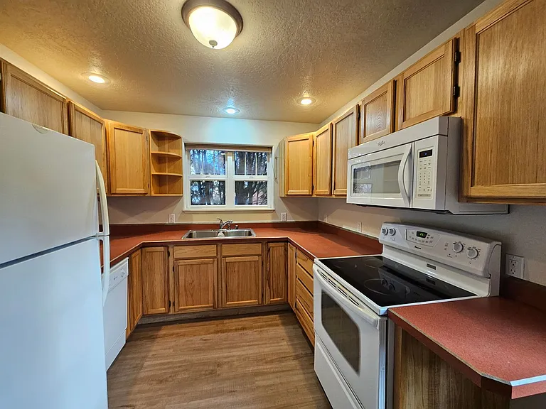 4015 Galway Ave #A-D — Photo 5