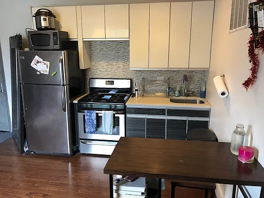 Rented by Nooklyn NYC LLC | media 15