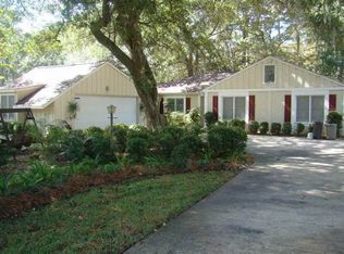 105 Stuart Town Rd, Beaufort, SC 29902