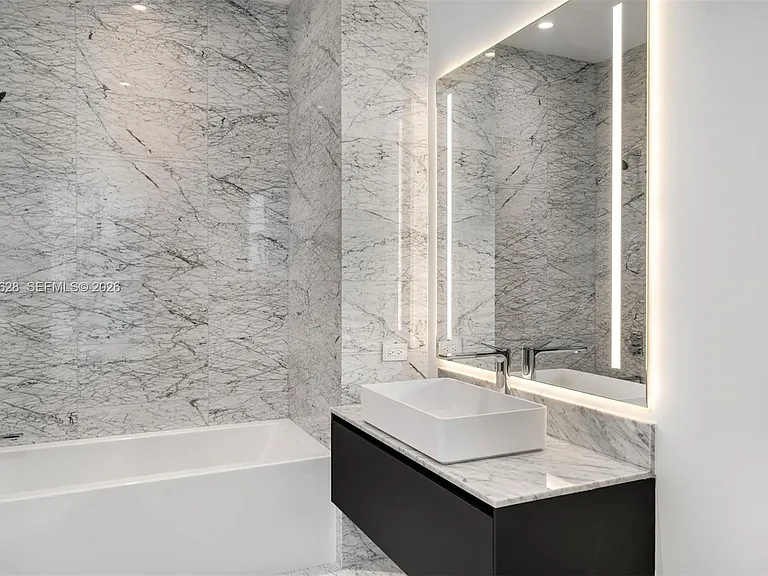 5 Grove Isle Dr #S302 — Photo 18