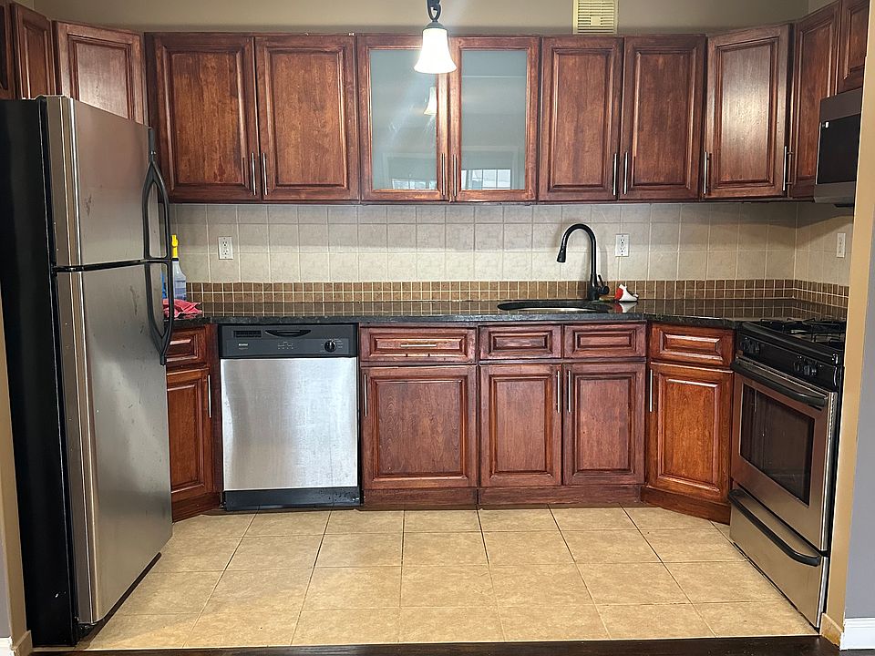 1st image of 2796 Sedgwick Ave APT 4C