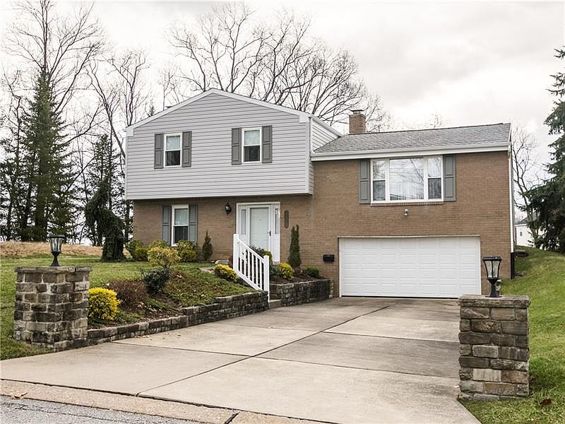 1st image of 4804 Robert Dr