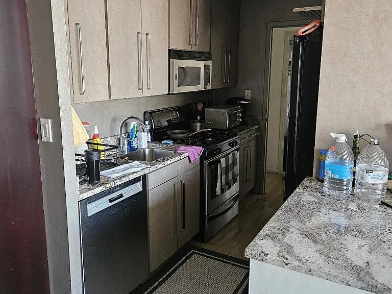 3950 N Lake Shore Dr #2321 — Photo 5