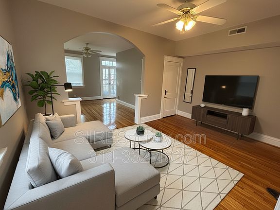 5th image of 4931 Magnolia Ave #A