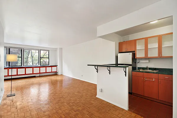 Sold by Corcoran | media 14