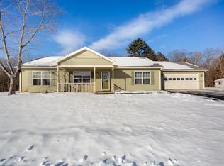 19 Fieldstone Drive #19, Oakland, ME 04963