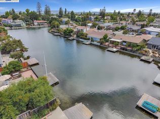 608 Sand Hook Isle, Alameda, CA 94501