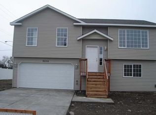 9028 E Heroy Ln, Spokane, WA 99212