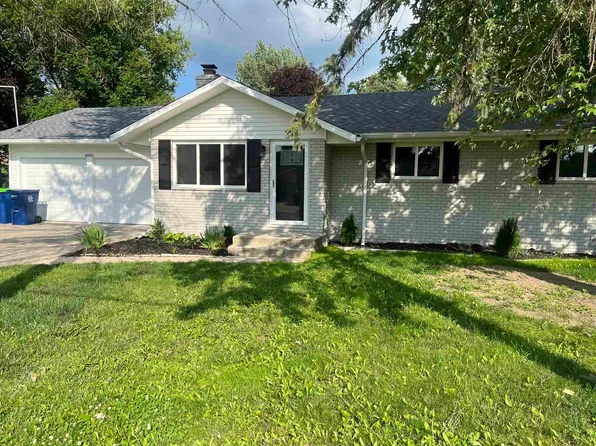 4095 Amelia Dr, Saginaw, MI 48601