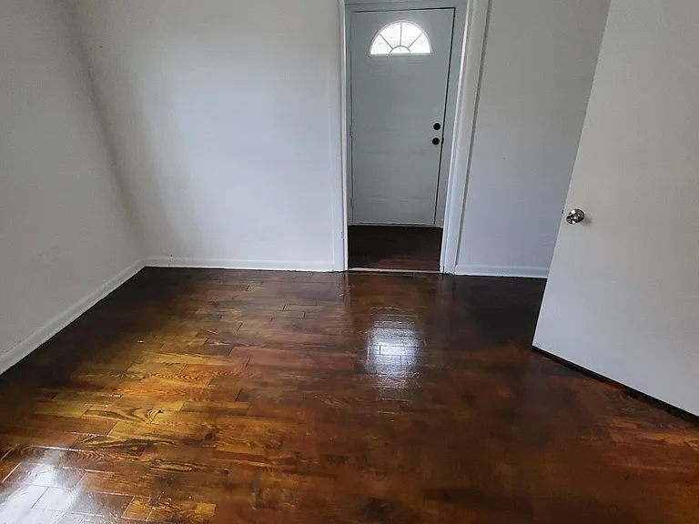 1000 N Poplar St #A — Photo 10