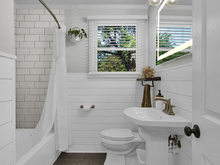 1610 Leaf Ave — Photo 12