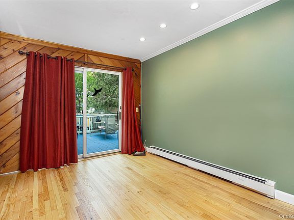 5th image of 55 Amherst Drive