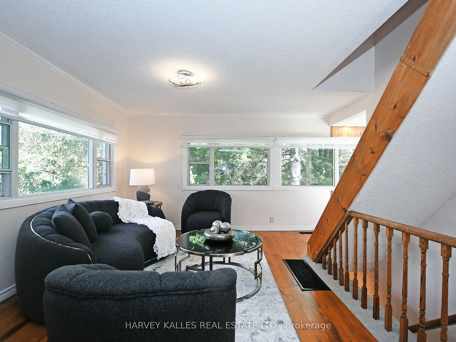 4 bed, $3,700 — Photo 2
