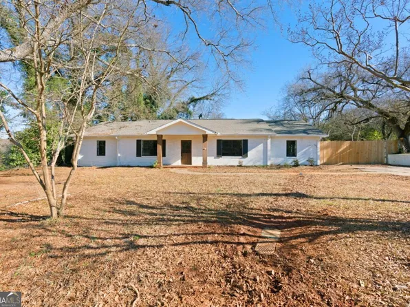 4 Highland St NE, Rome, GA 30161