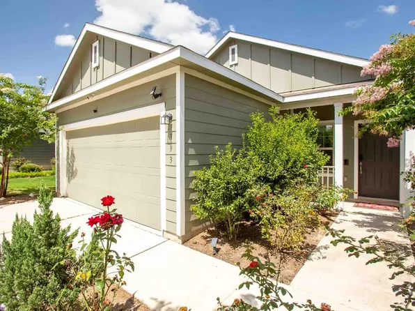 393 Moon Stone Trl, Buda, TX 78610