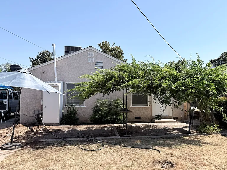 544 W Vassar Ave — Photo 9