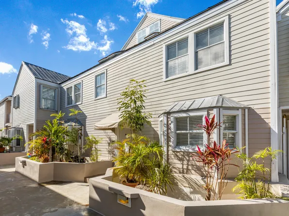 1075 Duval St APT R15, Key West, FL 33040