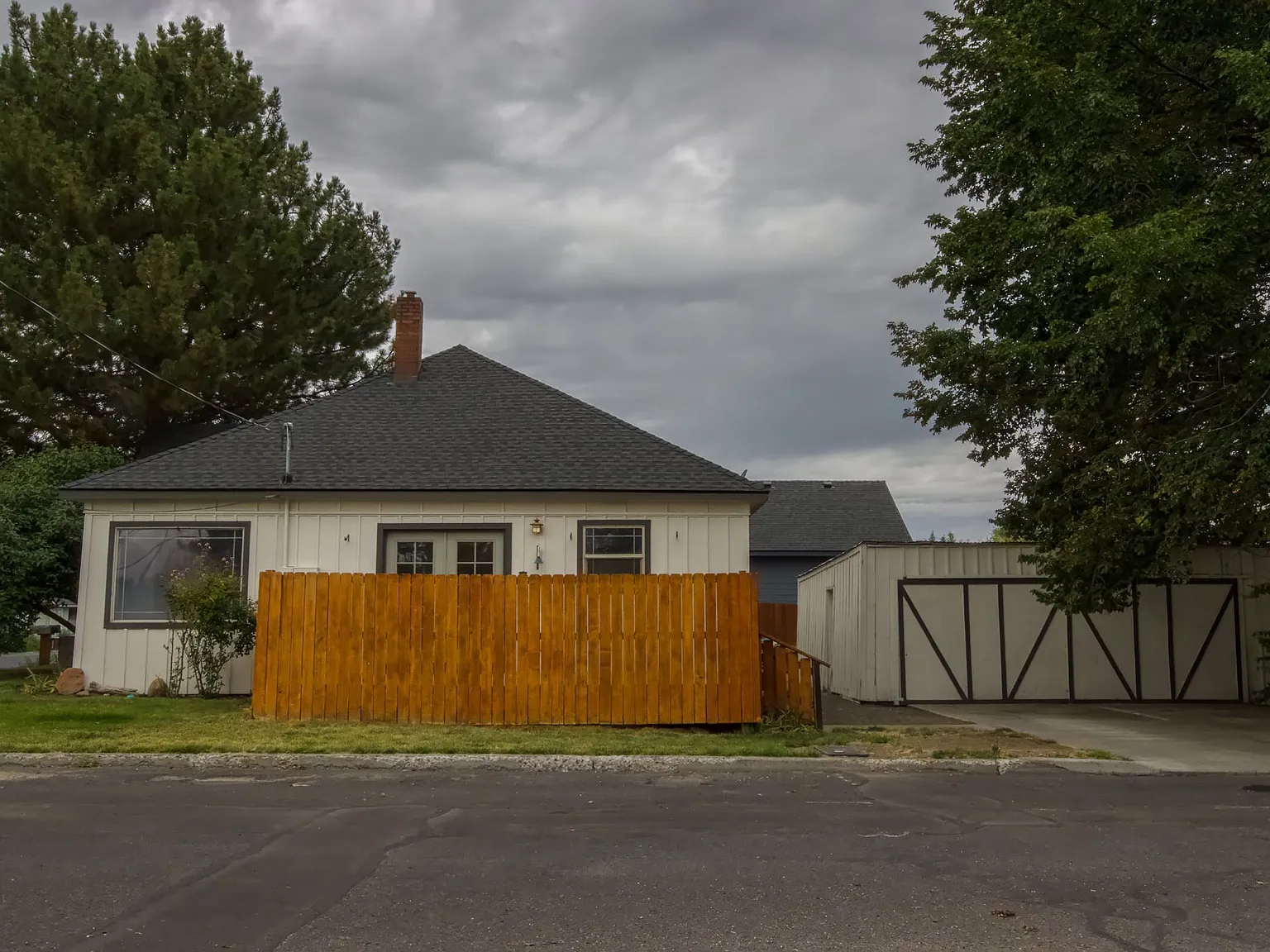 2 bed, 1120 sqft, $1,800 — Photo 3