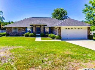 210 Shortleaf Ln, Harvest, AL 35749