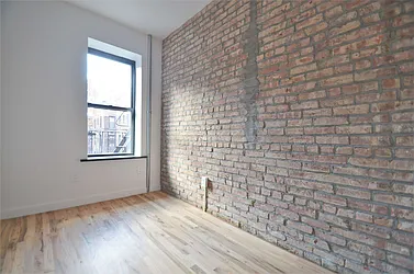 Rented by CITY SKYLINE REALTY INC