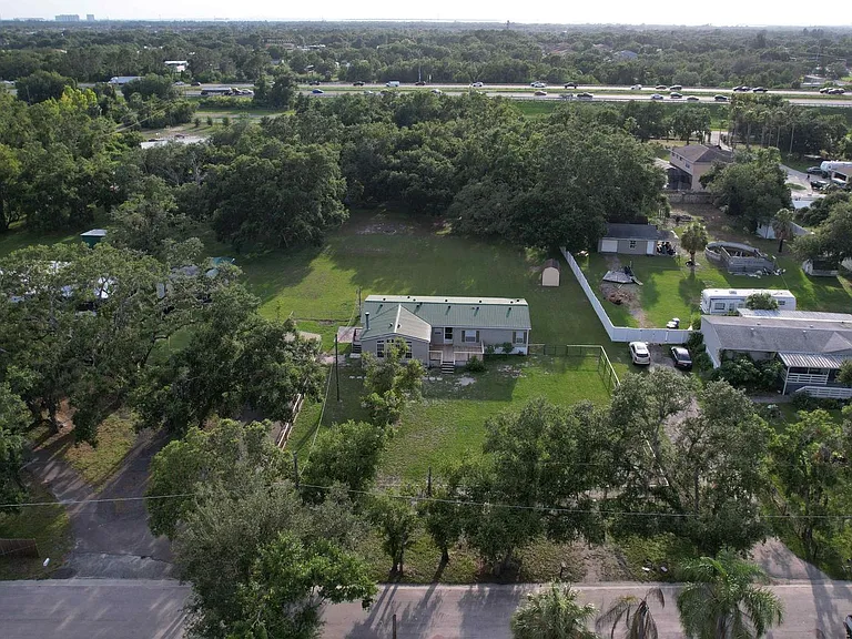 11513 Brancato Ln — Photo 43
